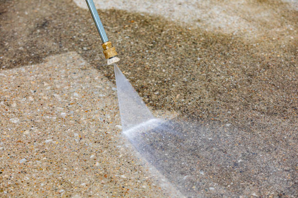 Best Sign and Awning Cleaning  in Beattyville, KY